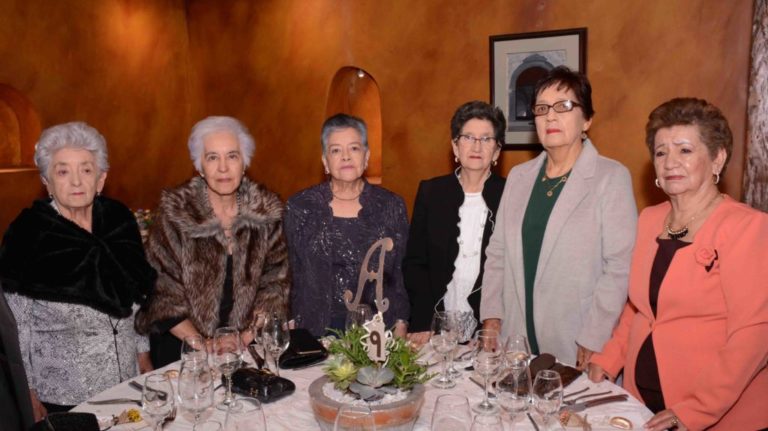 Beatriz Moncayo, Astrid Alvarado, Ligia Calderón, Blanca Vázquez, Julia Gavilánez y Laura Muñoz