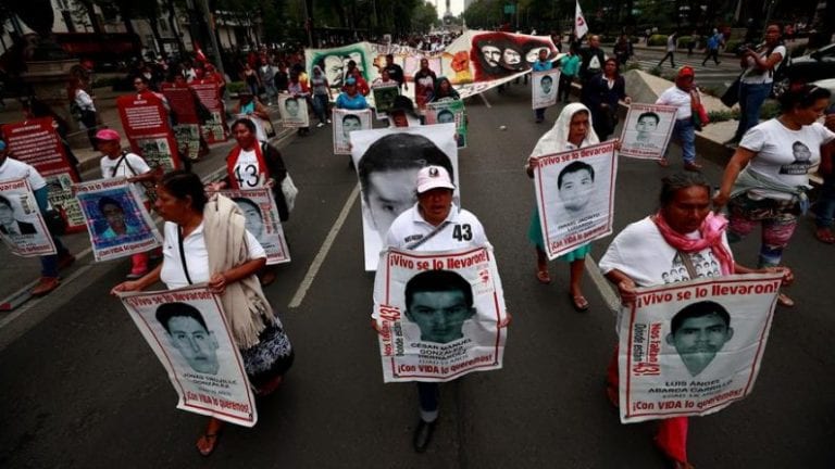 Una nueva fosa revive el horror de los desaparecidos en el oeste de México