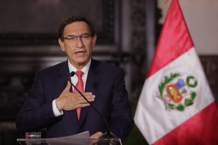 Grave crisis en Perú tras revelación de audios que comprometen al presidente