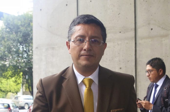 Copia de christian-cruz-cpccs- 9-1A 1 col alta