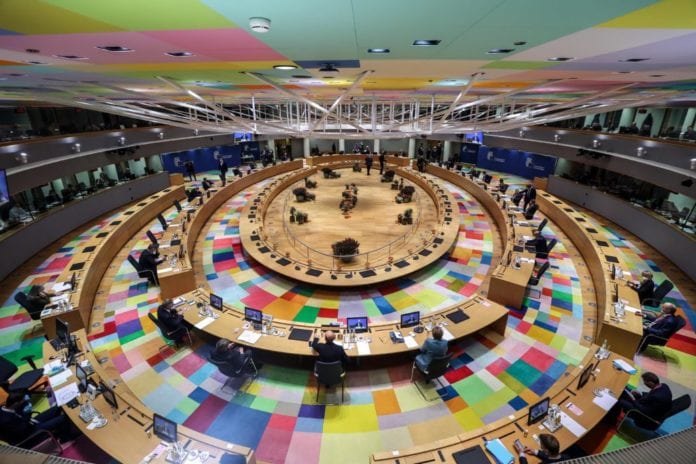 Los líderes de la UE instan a proseguir la coordinación frente a la covid-19