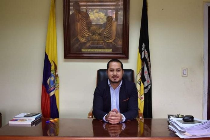 3 - 7A...2 COLES ...ALCALDE DE SAN FERNANDO...PRESIDENTE AMA...CORTESIA...