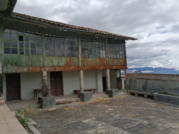 1 - 7A...3 COLES..CASA VALLEJO..OÑA...CORTESIA..