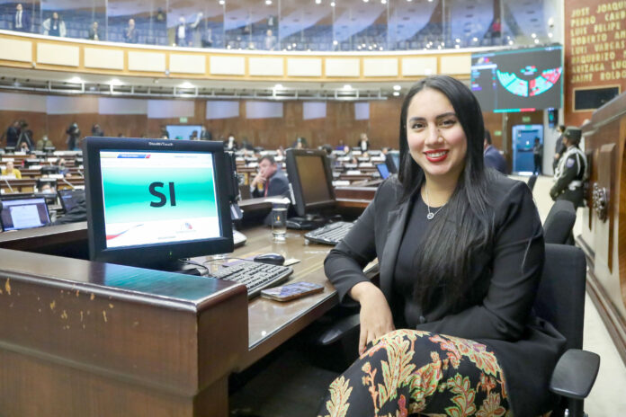 5-12A-2-coles-asamblea