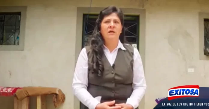 Lilia Paredes, llegó este viernes ante la Fiscalía Anticorrupción para declarar en el marco de una investigación por presunto tráfico de influencias que se ha abierto contra su hermana, Yenifer Paredes.