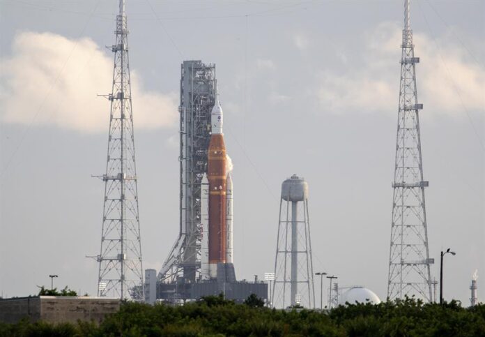La NASA suspendió el lanzamiento de la misión no tripulada Artemis I a la Luna por una