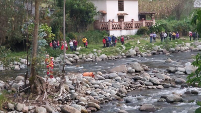 Investigadores mantienen la búsqueda de cabeza de hombre decapitado en Cuenca