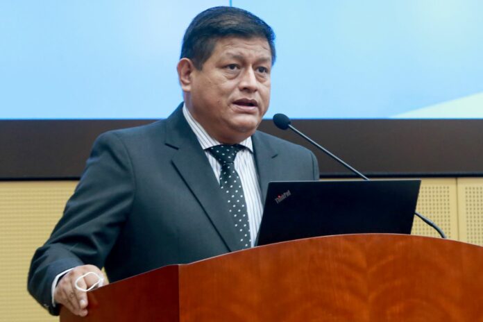 Walter Ayala