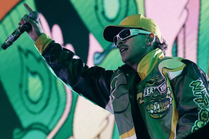 Feid hace temblar a Bogotá con sudor y perreo