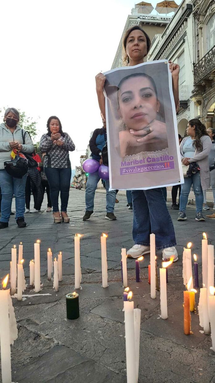 Tras la desaparición de Maribel Castillo, sus familiares y amigos cumplieron vigilias y plantones como parte de la búsqueda.