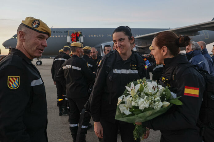 Llegada a Madrid de efectivos de la UME desplegados en Turquía