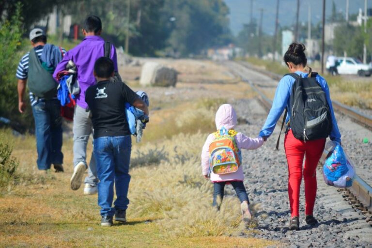 Ser migrante en la infancia, ser «hijo del limbo»