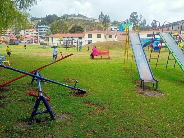 Parque infantil Azogues