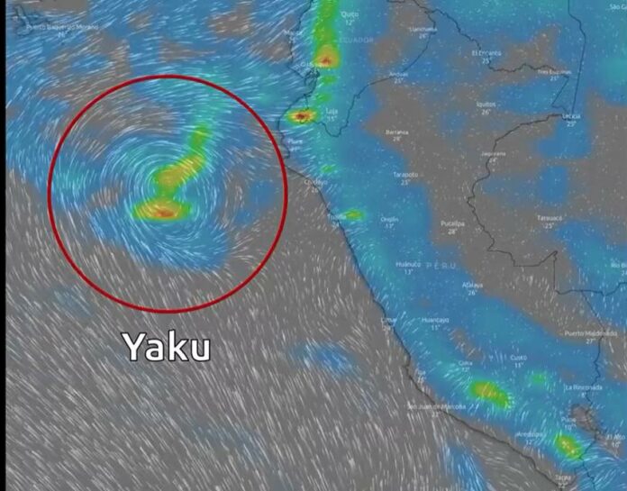 Ciclón Yaku se alejará de Ecuador