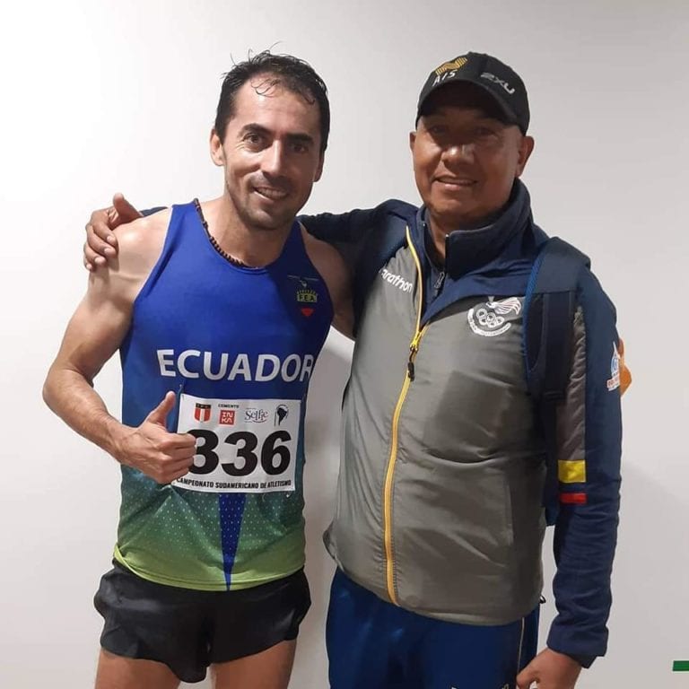 Martínez se despide del Ecuador  y no entrenará a Byron Piedra