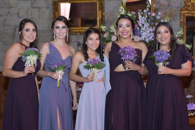 María José Ramírez, Sara Sofía Carrión, Violeta Silva, Nicole García y Gabriela Apolo.