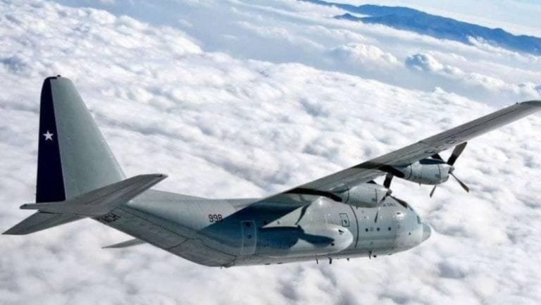 Chile seguirá buscando avión perdido en Antártida pese a pobres hallazgos