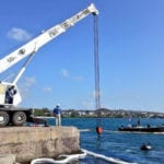 gabarra hundida galápagos
