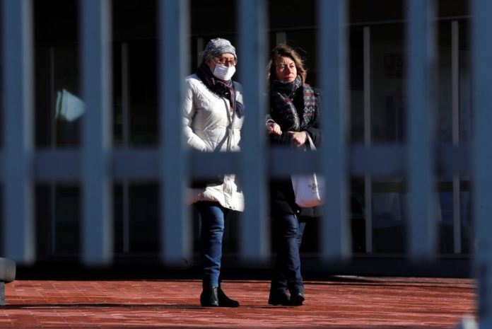 Sanidad intensifica la investigación de los contagios locales de coronavirus