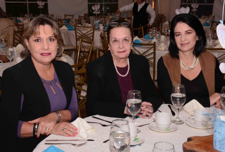 Mónica Neira, Betty Ugalde y Susana Calderón