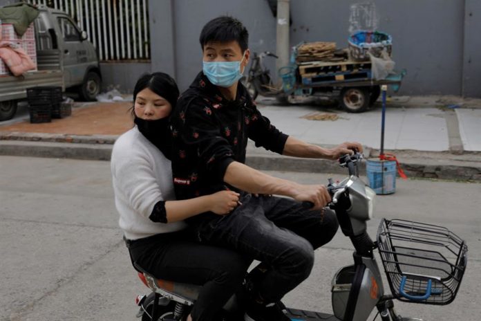 CHINA. 091356282fb4a733a49fe8c251ew