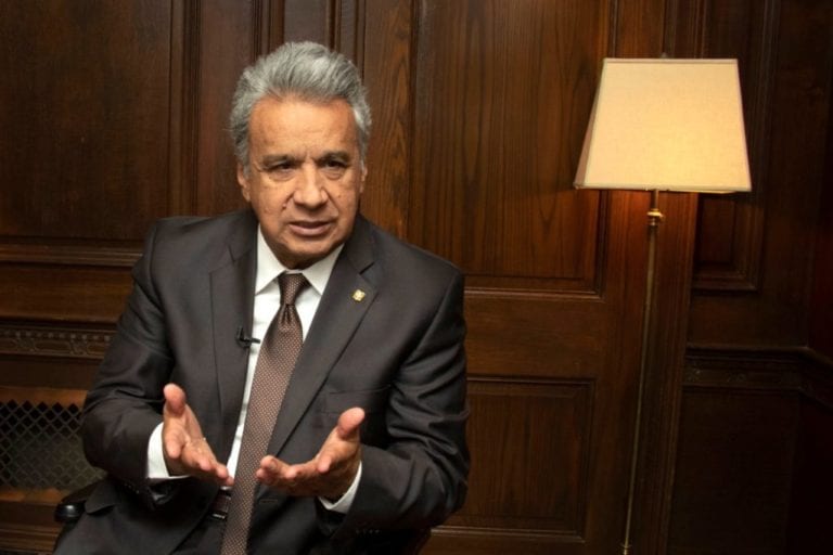 Exigen a Lenín Moreno eliminar organismos “inservibles”