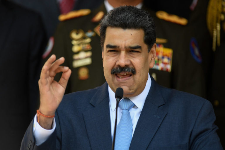 Maduro dice que Venezuela resistirá la caída de los precios petroleros