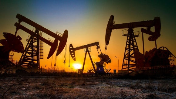 Barril de la OPEP cae hasta USD 14,19, lo más bajo en el milenio