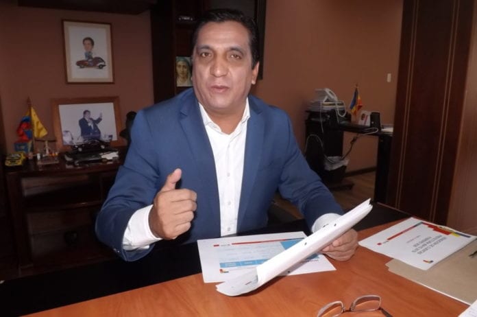 bayron-pacheco 1-7A 3 coles archivo