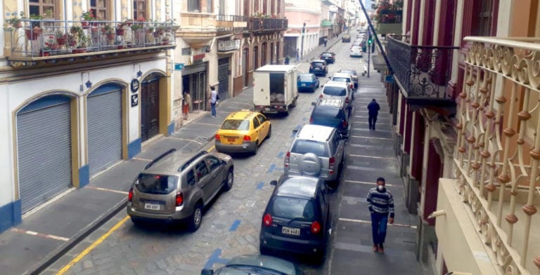 Solo los comercios con autorización pueden reabrir sus puertas en Cuenca