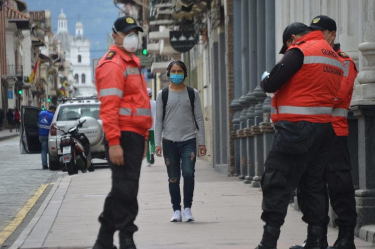 Cuenca registra 46 multados por no usar mascarilla