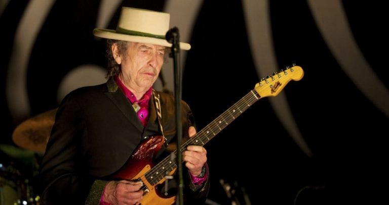 Bob Dylan hace historia en Billboard con su nuevo disco «Rough and Rowdy Ways»