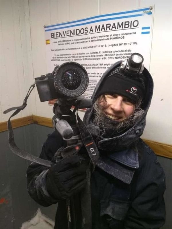 La astrofotógrafa argentina que capturó el universo antártico con su cámara