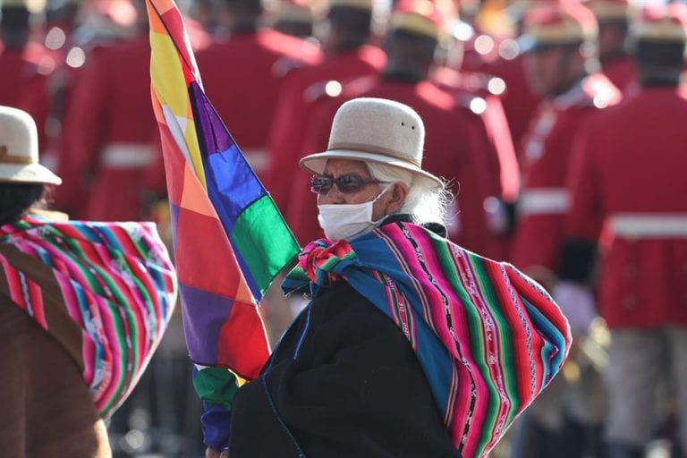 Un ritual andino abre la jornada de investidura del presidente boliviano