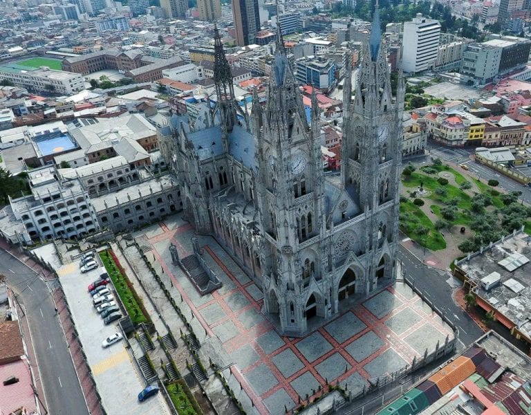 Quito cumplirá 486 años de fundación abrazada a su historia y a la modernidad
