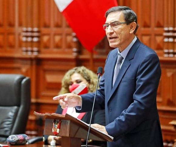Destituido expresidente de Perú responde ante fiscal por presunta corrupción