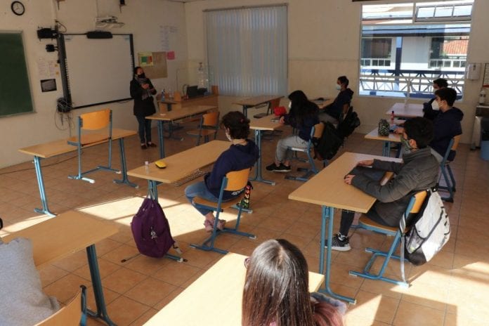 Luz verde para que el Colegio Alemán en Cuenca continúe con clases presenciales