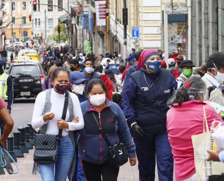 Eventos públicos de fin de año quedan prohibidos