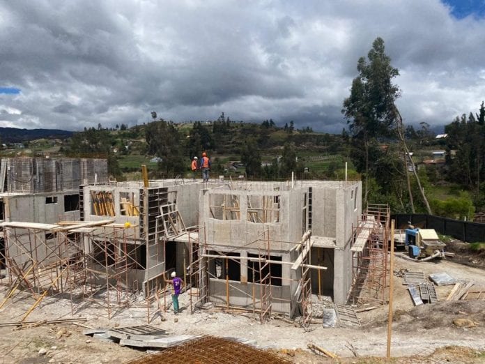 1 - 7A....4 COLES...CASAS NABON...CORTESIA...