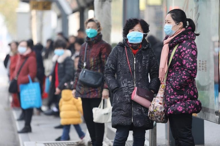 China suma su sexto día consecutivo sin contagios locales con 8 importados