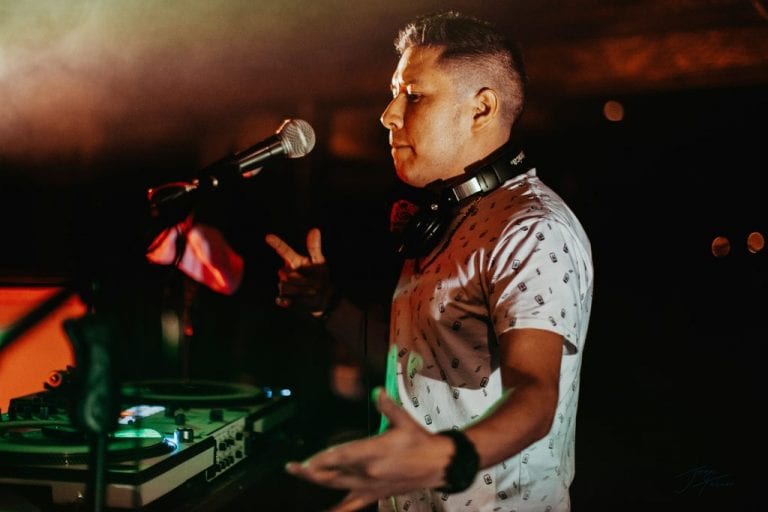 DJ cuencano presenta resumen musical del 2020