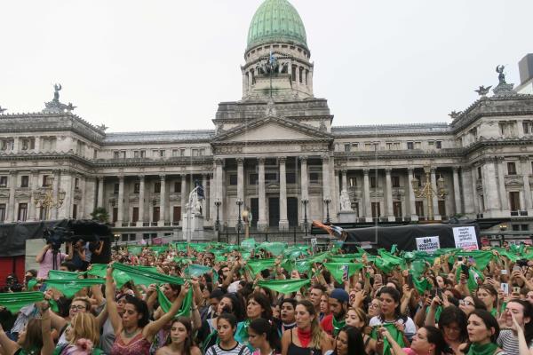 La ley de aborto ya se trata en el Senado argentino tras la aprobación en el Congreso