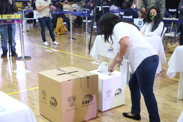 Gobierno destina 3,6 millones de dólares para logística electoral en Ecuador