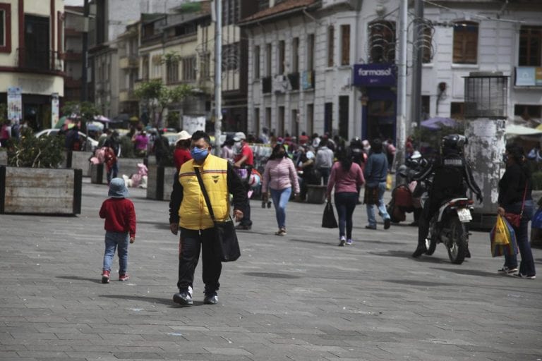 Ecuador reporta 1.747 nuevos casos de covid-19 y suma 234.315 acumulados
