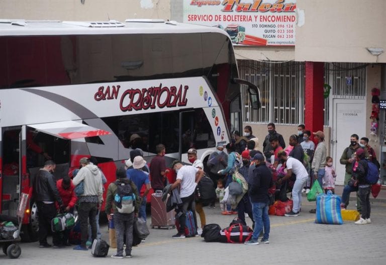 Regresan a Venezuela 86 migrantes desde Ecuador con un plan gubernamental