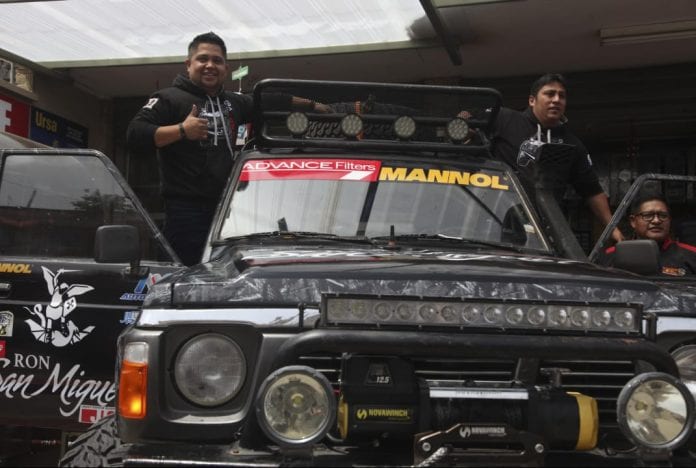 4x4