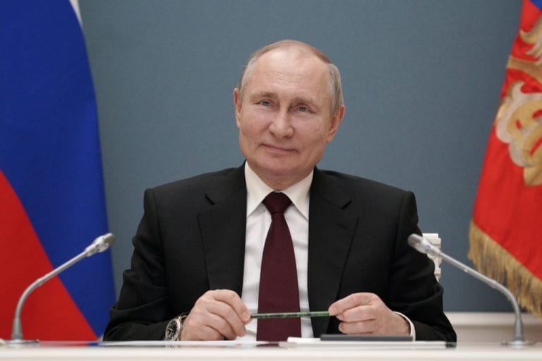 Cámara Baja aprueba ley que permite la reelección de Putin después de 2024