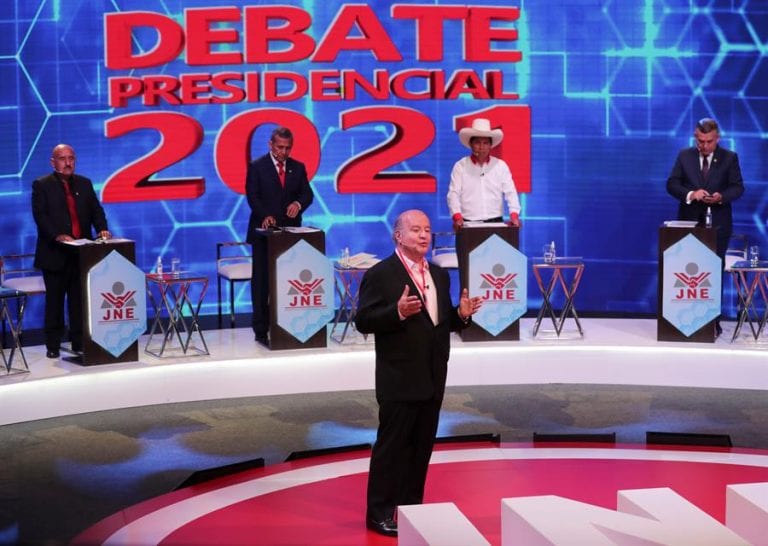 Humala y De Soto chocan en segunda jornada del debate en Perú