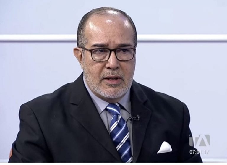 Rodolfo Farfán renuncia al Ministerio de Salud tras 18 días en el cargo