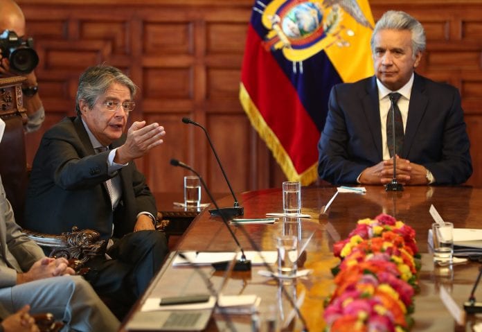 Lenín Moreno inicia proceso de transición en Ecuador con electo Guillermo Lasso